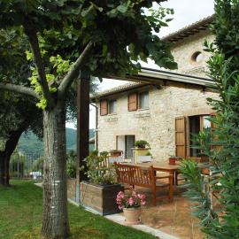 BORGO ACQUAIURA, hotel a Torrecola