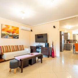 Seaside Luxury Residence near the Airport