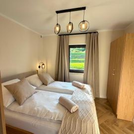 Domki na Końcu Świata-Bieszczady, hotel u gradu 'Zatwarnica'