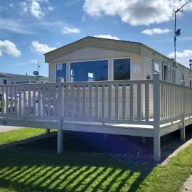 1 The Willows Reighton Sands