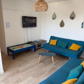 L EFFET MER 70M2 avec 2 chambres doubles avec Parking 1 voiture GRATUIT, NETFLIX disponible, Lits faits à l arrivé Serviettes de toilettes fournies