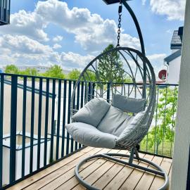 Modern Aparment with Terrace & Free Parking - Near Metro