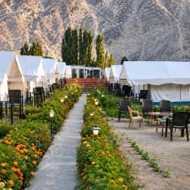 ITW- Into The Wild Camps , Tyakshi , Leh, hotel a Turtuk