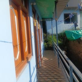 Anik home stay, hotel in Sari