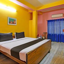 Hotel O by OYO Red Rose Near Noapara Metro Station