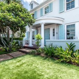 Bayfront Breeze on Ocean Drive Sleeps 15