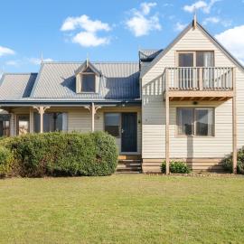 Swan Bay Cottage