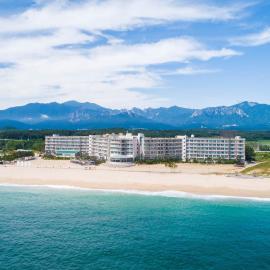 Kensington Resort Seorak Beach