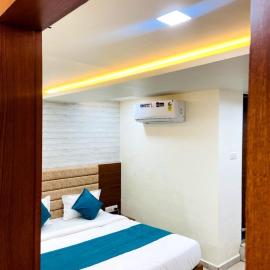 Hotel Namaste Ac Rooms, hotel em Vadodara