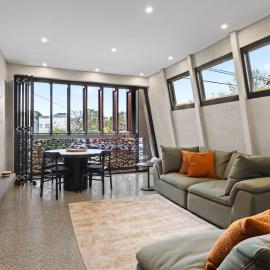 Corten Haus South Urban Retreat