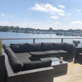 Luxe watervilla met eigen aanlegsteiger geschikt voor maximaal 6 personen in recreatiegebied de Gouden Ham in Maasbommel, hotel sa Maasbommel
