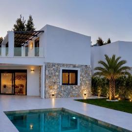 Sani Ū villa, viešbutis mieste Sani Beach