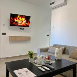 Modern Apartment Arouit 8 min Airport, hotel v destinácii Monte ʼArrouit