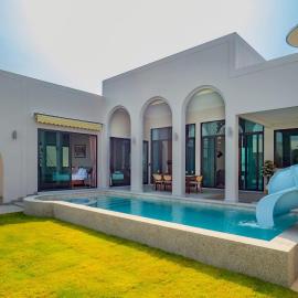 April Pool Day Villa Cha-am