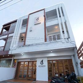 Al Barra Syariah Hotel, hotel in Bukittinggi