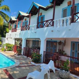 Villa acuatica, hotel a Los Corrales