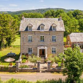 Gîte le Couderc - Belle maison familiale aux portes de l'Aubrac
