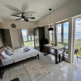 Tanaw Taal residences, hotel v destinaci Iruhin