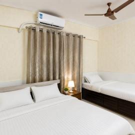 HomeNest Ac Doms and Room in thane, hotel sa Thane