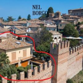 Cà La Terrazza - DENTRO IL BORGO STORICO, hotel a Gradara