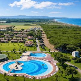 Hotiday Montalto Marina, хотел в Torre di Montalto