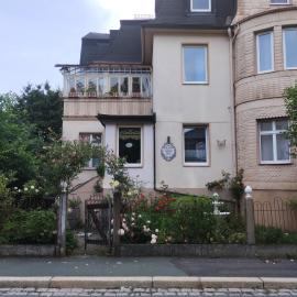Viesnīca Ferienwohnung in der Kunst und Kultur Villa Bad Steben pilsētā Bādštēbene