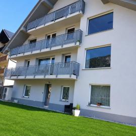 Sofija 1, hotel in Jesenice