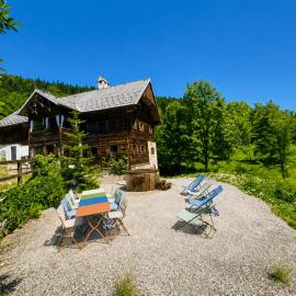 400 year old wooden house, hotel a Bad Goisern