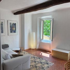 Charming apartment in Villecroze