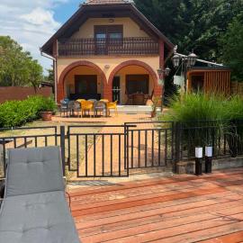 Csuka48 Apartman, ξενοδοχείο σε Szarvas