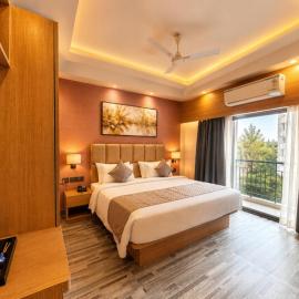 Puri में, होटल SKS Beach Hotel & Spa - Sea Beach Front - Rooftop Swimming Pool - With Complimentary Breakfast