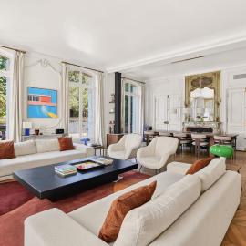 Prestigious Avenue Foch Apartment with Private Garden