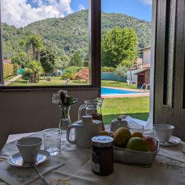 Casa Augusta, hotel in Maccagno Superiore