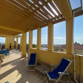 Spazioso Attico Vista Mare Albenga - Aia de Mà 12, hotell sihtkohas Albenga