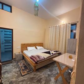 Dhana Homestay Munsyari, מלון בMunsyari