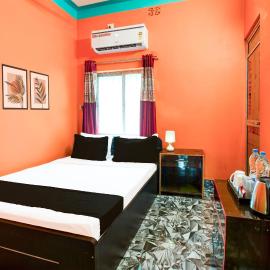 Hotel O by OYO ALO Hotel, hotel em Phulbāri