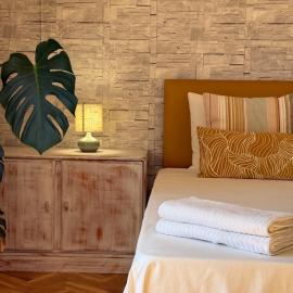 Habitación cornisa , baños y cocina compartida, hotel di Toledo