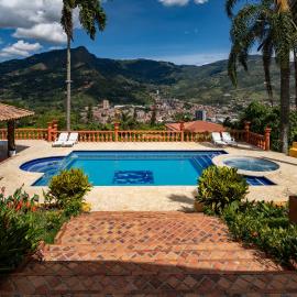 Finca Hotel Villa Camila, hótel í Copacabana