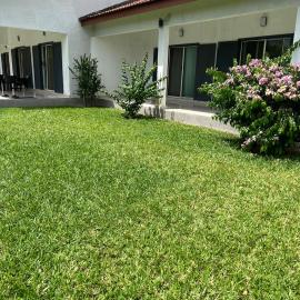 Viesnīca La Villa Fleur d'Edene pilsētā Abidžana