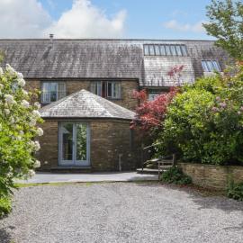 The Roundhouse, hotel a Halwell