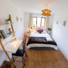 Stylish Double in Central Oxford by River