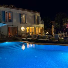 Alasata Country House, hotel in Alaçatı