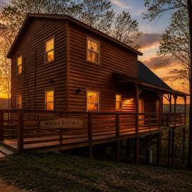 Mountain View Cabin with Hot Tub & Fire Pit, khách sạn ở Jasper