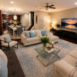 Grand DC Group Retreat Sleeps 22 6BR 14 Beds 2 Living Rooms Free Parking