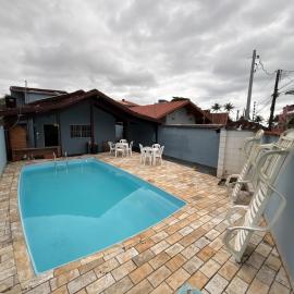 Casa da Piscina Azul Pé na Areia - Churrasqueira