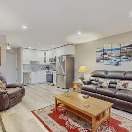 Woodsy condo near skiing with beach access pool hot tub & WiFi