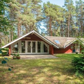 6 person holiday home in Hadsund