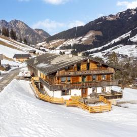 Hacklerhof Top 1, viešbutis mieste Ineralpbachas
