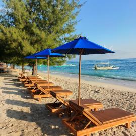 Yaya Bungalows Blue Coral, hotel in Gili Meno