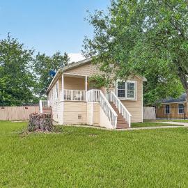 Luxury 3BR House Near NRG, GRB & Downtown, hotel i Houston
